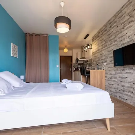Apartment Studio For 2 People In Downtown Annecy