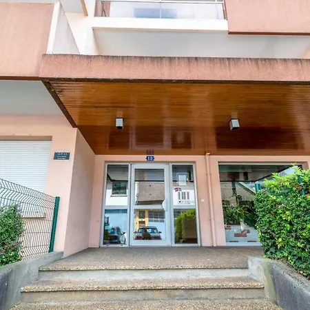 Studio For 2 People In Downtown *